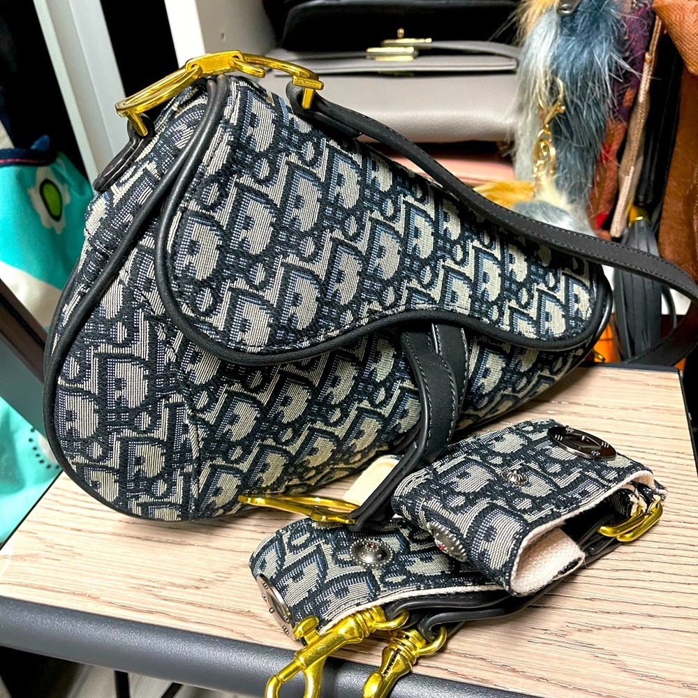 Designer inspired handbag